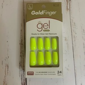 5 for $20 Kiss Nails (Please read description!)